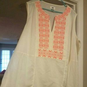 Old Navy Sleeveless Embroidered Top